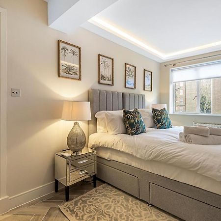 Апартаменты Luxury Living In Knightsbridge Balcony Views Of Harrods, 2Br2Ba With Ac Лондон Экстерьер фото