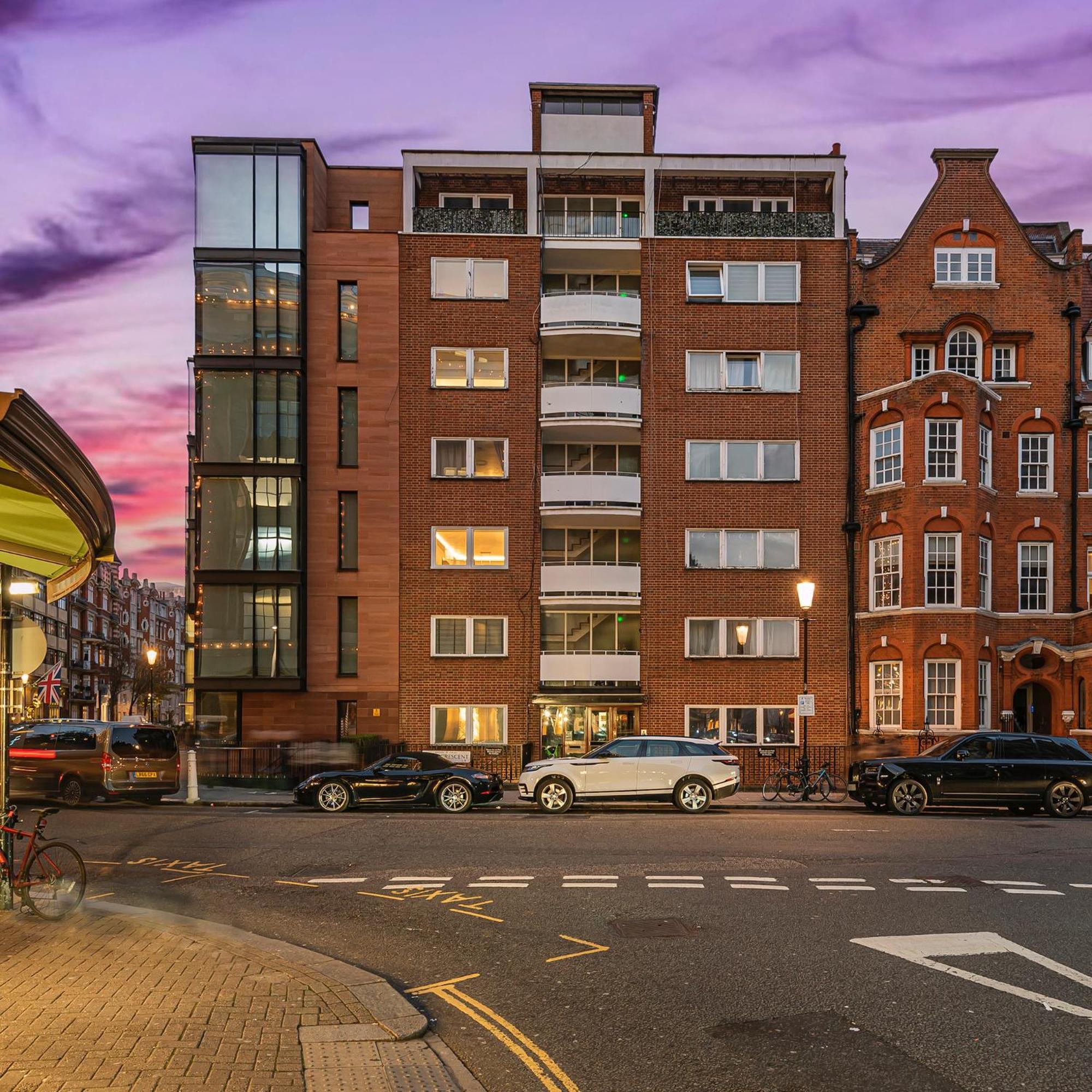 Апартаменты Luxury Living In Knightsbridge Balcony Views Of Harrods, 2Br2Ba With Ac Лондон Экстерьер фото
